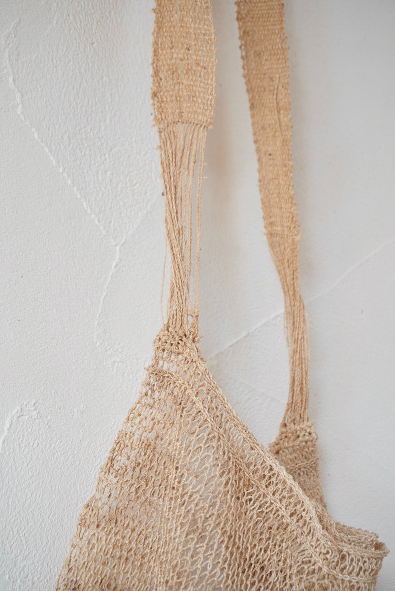 Hand Woven Kaya Bag – ARCHI GIBBOUS