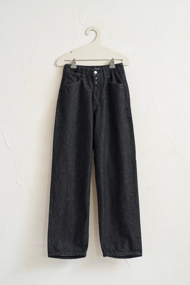 
                  
                    14oz Denim Wide Pants
                  
                