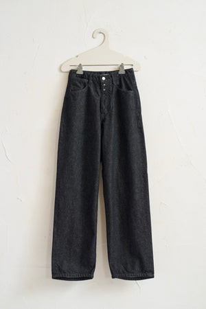 
                  
                    14oz Denim Wide Pants
                  
                
