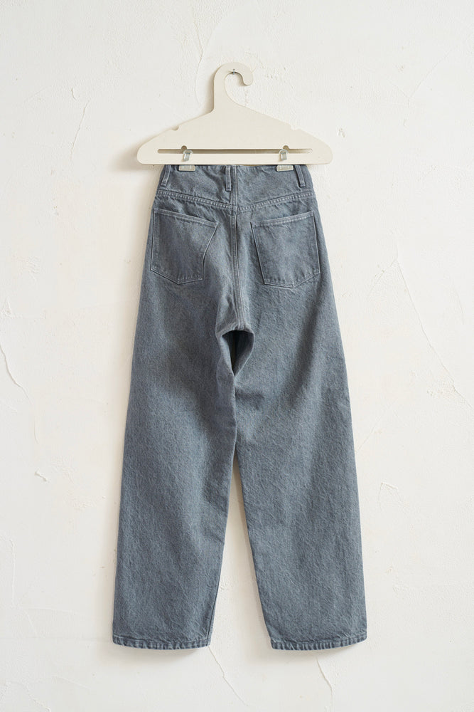 
                  
                    14oz Denim Wide Pants
                  
                