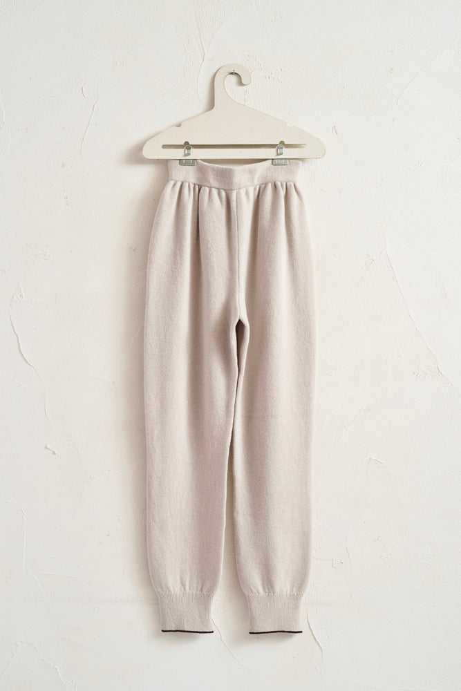 
                  
                    Wool Relax Knit Pants
                  
                