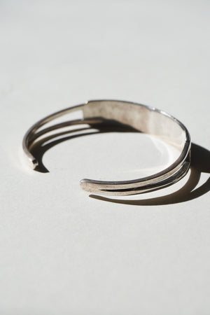 
                  
                    Navajo Vintage Silver Bangle - F
                  
                