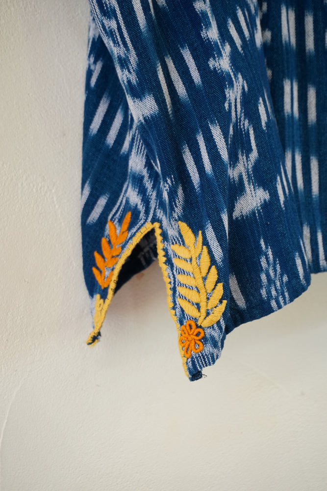 
                  
                    Huipil Embroidered Tunic - Azul Frower
                  
                