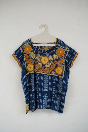 
                  
                    Huipil Embroidered Tunic - Azul Frower
                  
                