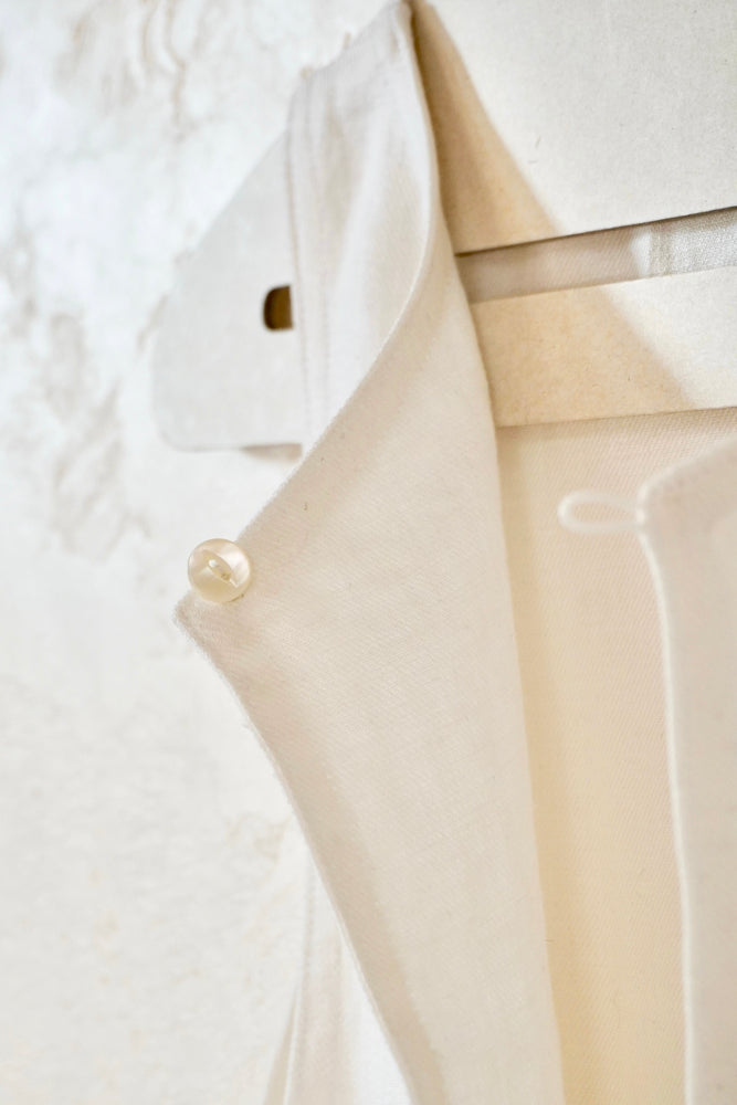 Linen Twill One Piece – ARCHI GIBBOUS