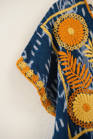
                  
                    Huipil Embroidered Tunic - Azul Frower
                  
                