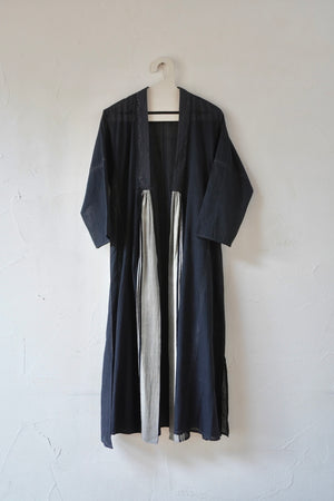
                  
                    Khadi One Piece
                  
                