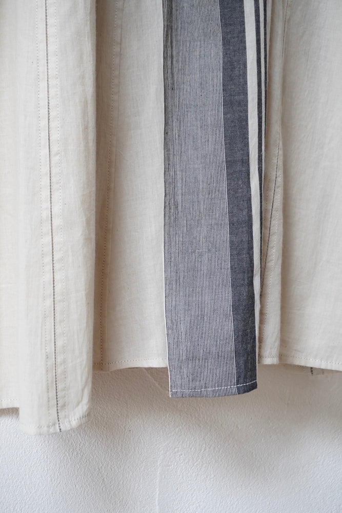 
                  
                    Khadi One Piece
                  
                