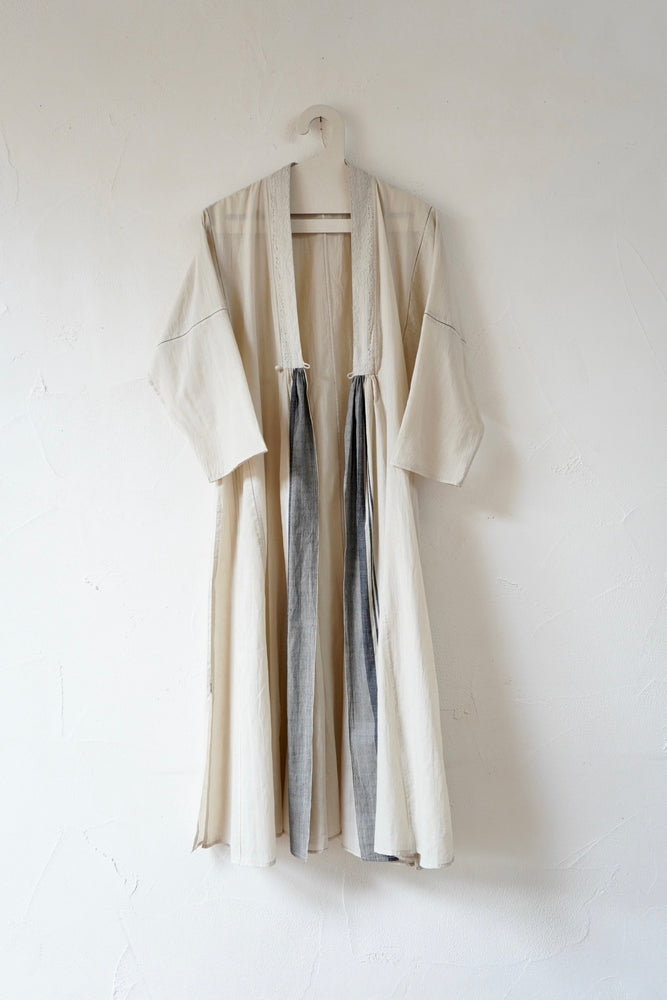 
                  
                    Khadi One Piece
                  
                