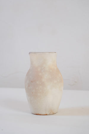 
                  
                    Kazuna Yamaguchi Small Flower Vase
                  
                